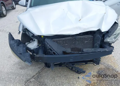 2017 Hyundai Elantra Se из США, поврежденный, VIN KMHD74LF0HU075074